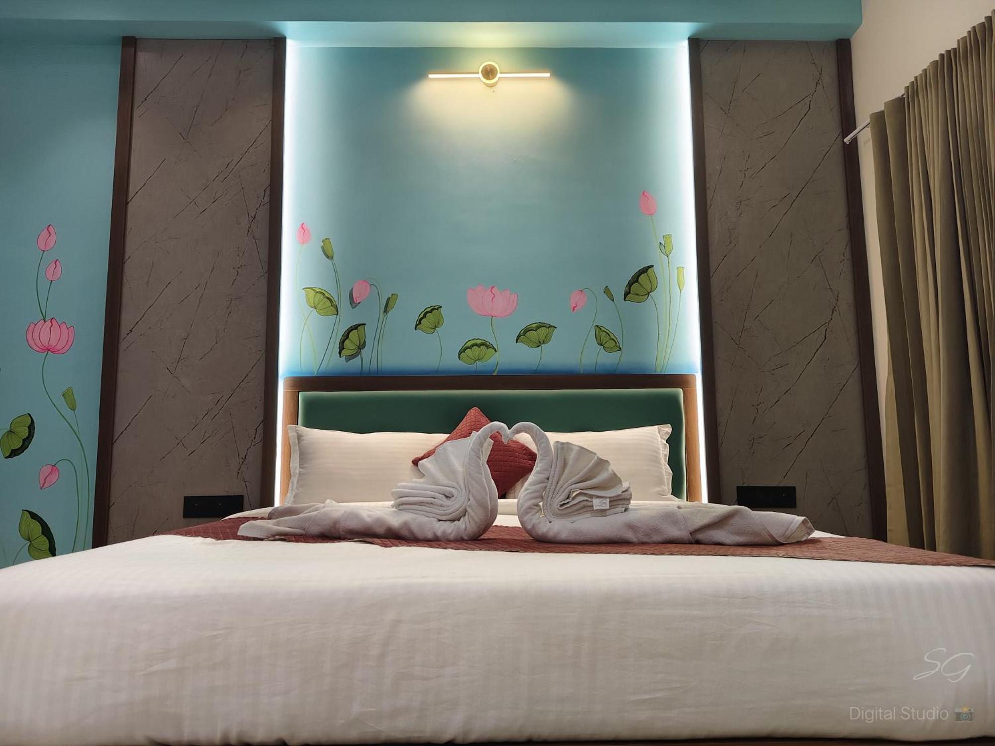 Shree Jalaram Resort Kodāe Zewnętrze zdjęcie