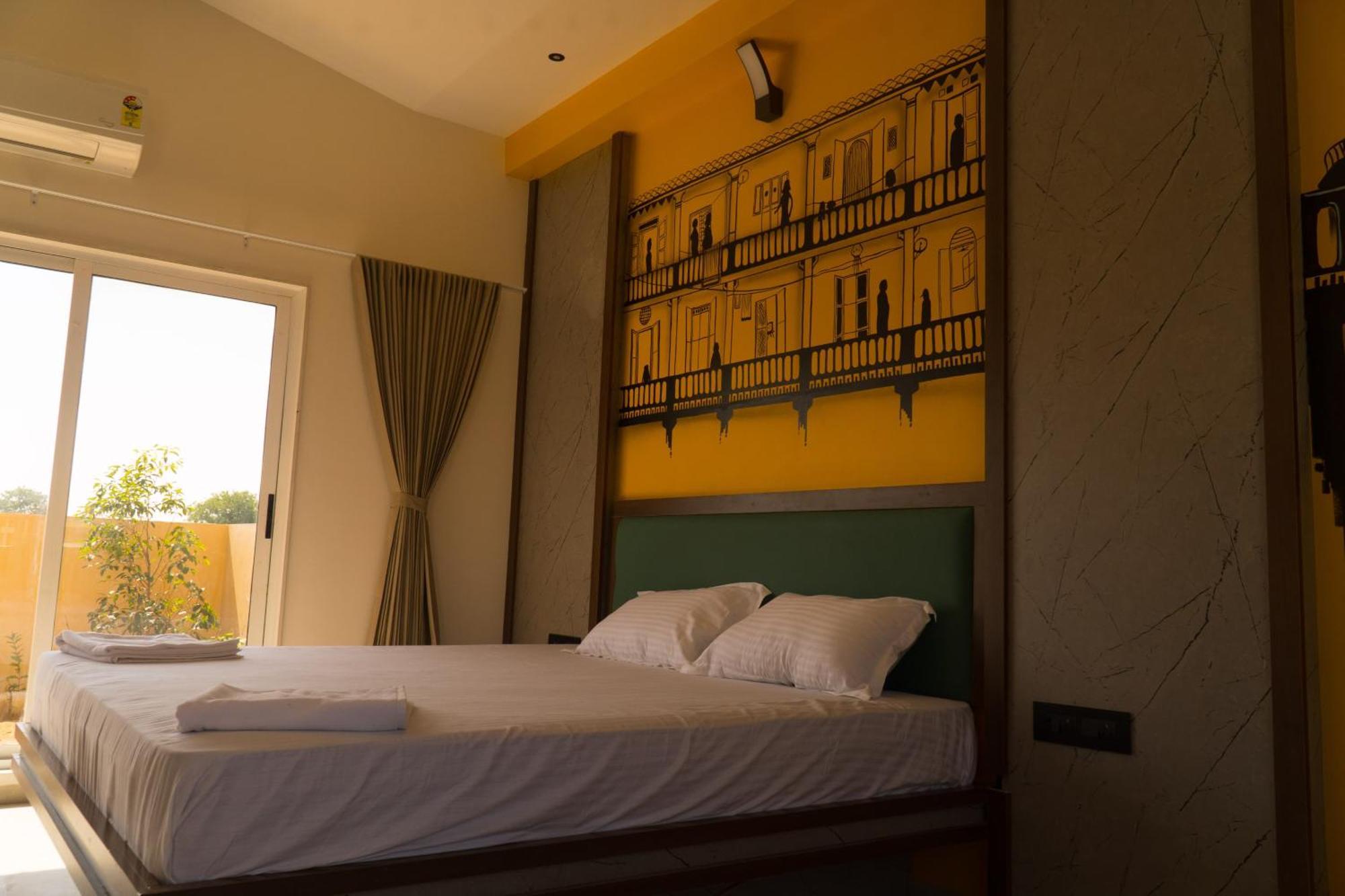 Shree Jalaram Resort Kodāe Zewnętrze zdjęcie