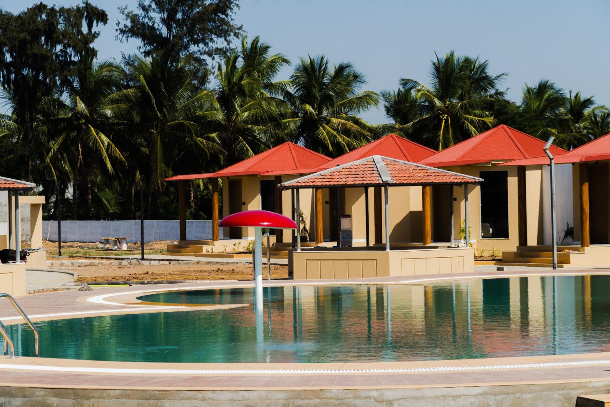 Shree Jalaram Resort Kodāe Zewnętrze zdjęcie